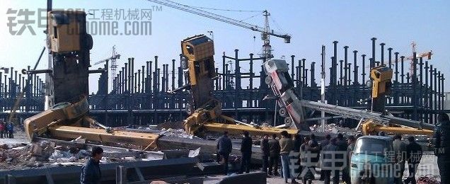 汽車起重機(jī)事故
