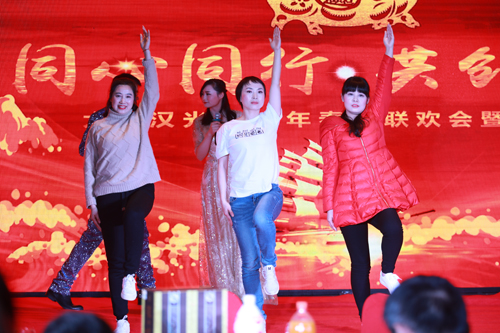 1551754924249376.jpg 大禹漢光2018年“同心同行,共創(chuàng)未來”主題年會(huì)圓滿成功